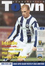 Huddersfield Town v Gravesend & Northfleet