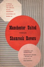 Manchester United v Shamrock Rovers
