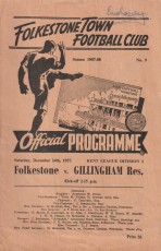 Folkestone Town v Gillingham