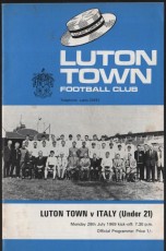 Luton Town v Italy