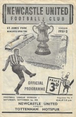Newcastle United v Tottenham Hotspur