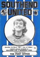 Southend United v Mansfield Town