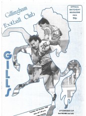 Gillingham v Oxford United