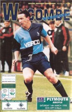 Wycombe Wanderers v Plymouth Argyle