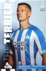 Huddersfield Town v Lyon